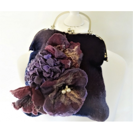 "Purple flowers" retro bag